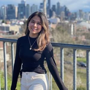 Meet your Posher, Leslie